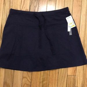Brand new skirt size Petite small